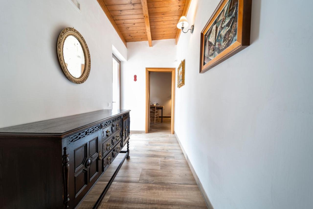 Agriturismo Tenuta Del Grillaio อัคควาวิวา เดลเล ฟอนติ ภายนอก รูปภาพ