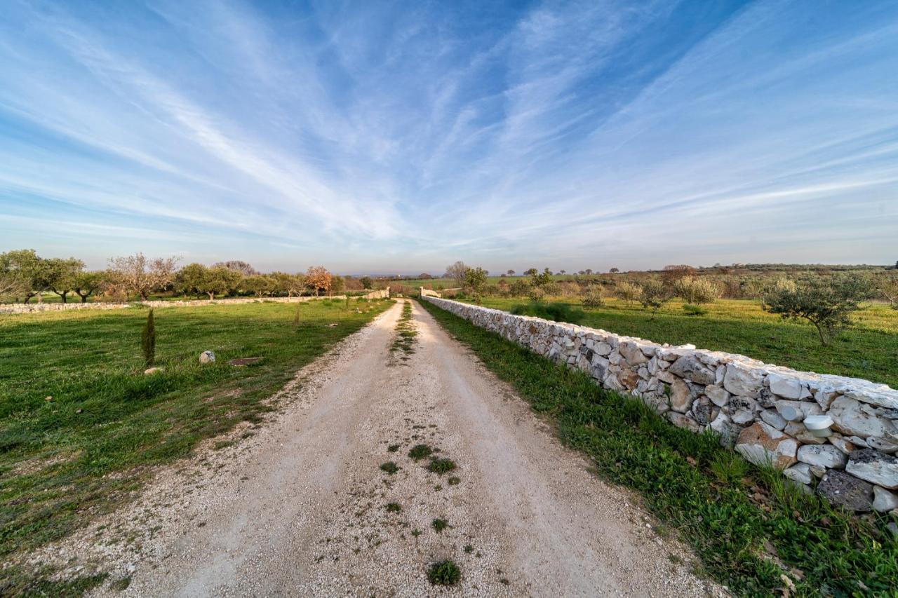 Agriturismo Tenuta Del Grillaio อัคควาวิวา เดลเล ฟอนติ ภายนอก รูปภาพ